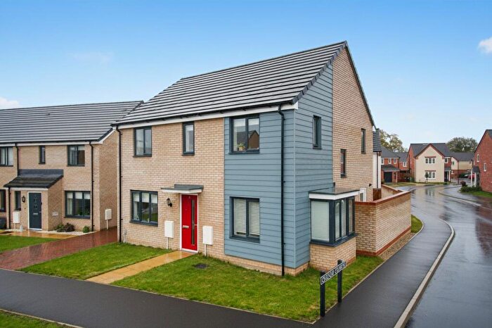 4 Bedroom Detached House To Rent In Croft Way, Wymondham, NR18