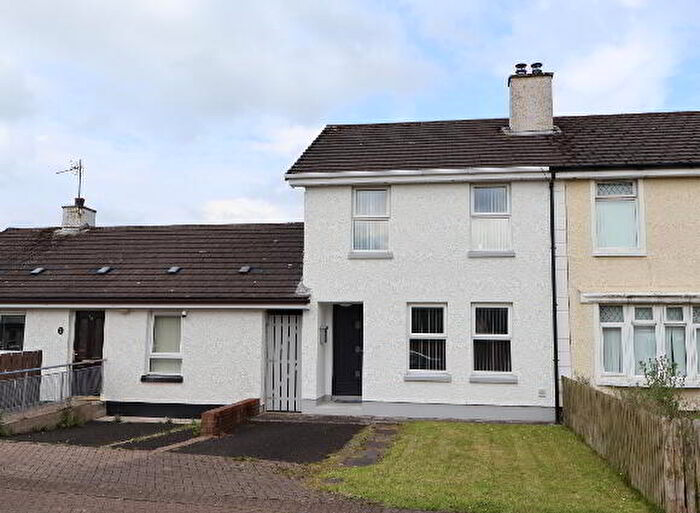 3 Bedroom Mid Terraced House For Sale In Edenmore Park, Limavady, BT49