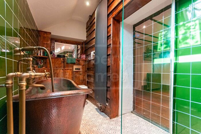 3 Bedroom Terraced House For Sale In Commercial Street, Ystradgynlais, Swansea, SA9