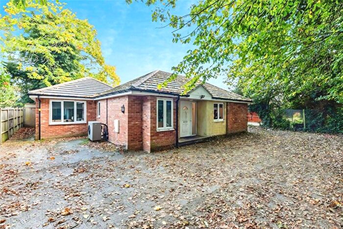 6 Bedroom Bungalow For Sale In Shaftesbury Road, Canterbury, Kent, CT2