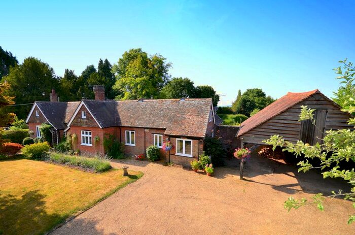 4 Bedroom Bungalow For Sale In Rosemary Lane, Alfold, GU6