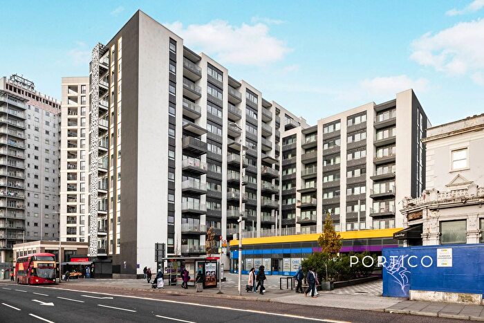 2 Bedroom Flat To Rent In Ilford Hill, Ilford, IG1