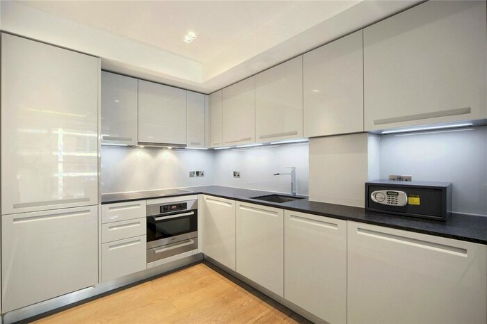 1 Bedroom Flat To Rent In Kensington High Street, London, W14
