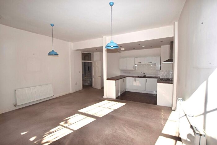 2 Bedroom Flat To Rent In Great Pulteney Street, BA2