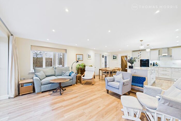 5 Bedroom Detached House For Sale In Dendys, Hemingford Grey, Huntingdon, Cambridgeshire, PE28