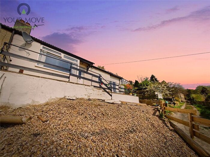 3 Bedroom Bungalow For Sale In Dunkirk Rise, Riddlesden, Keighley, West Yorkshire, BD20