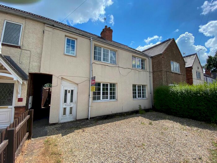 3 Bedroom Terraced House To Rent In Messingham Road, Scunthorpe, DN17