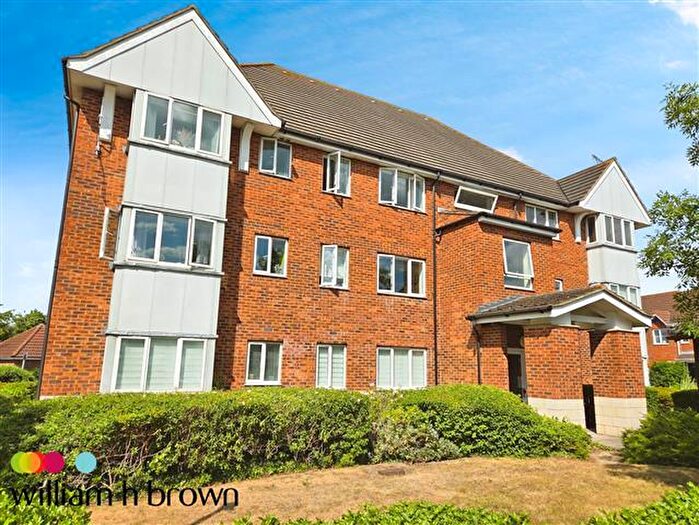2 Bedroom Apartment To Rent In Josling Close, Grays, RM17