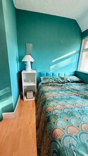 3 Bedroom Semi-Detached House To Rent In Botha Road, London, E13