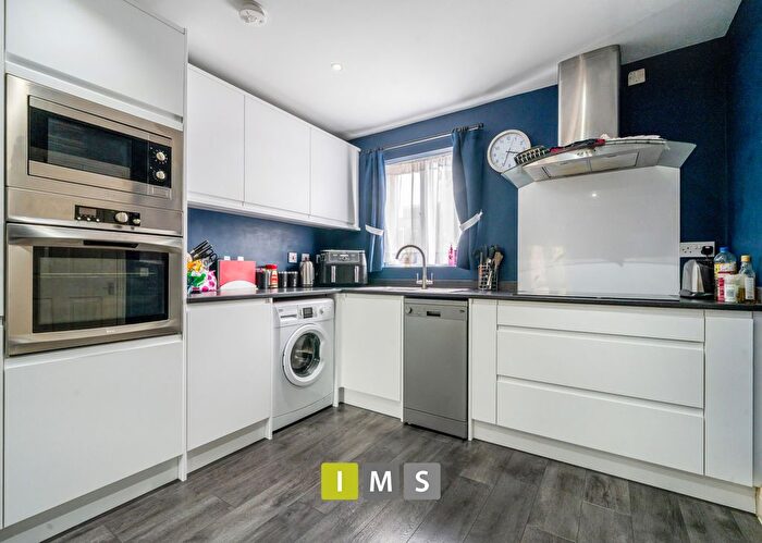 2 Bedroom End Of Terrace House For Sale In Old School Lane, Fritwell, OX27