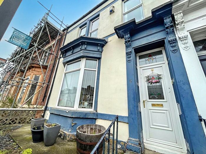 6 Bedroom Terraced House For Sale In Stanhope Road, South Shields, NE33