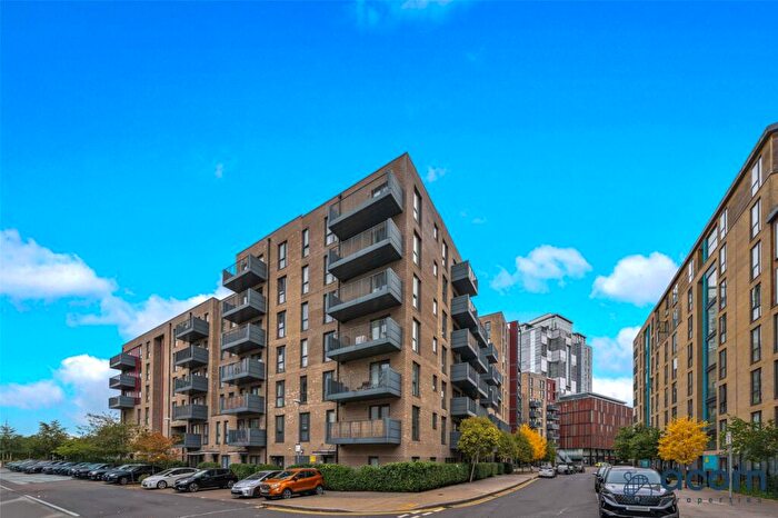 1 Bedroom Apartment For Sale In Hitherwood Court, Charcot Road, London, NW9
