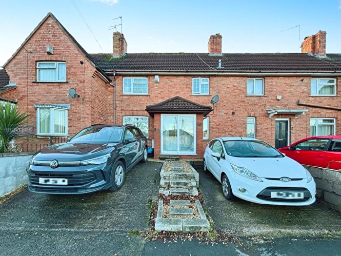 3 Bedroom Terraced House For Sale In Salcombe Road, Knowle, Bristol, BS4