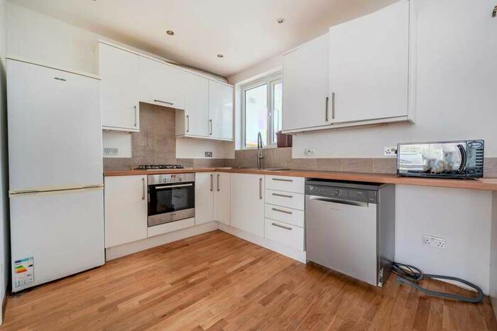 3 Bedroom End Of Terrace House To Rent In Northborough Road, SW16, Norbury, SW16