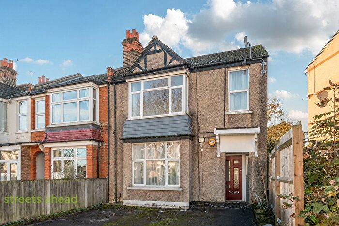 1 Bedroom Flat To Rent In Lincoln Road, London, SE25