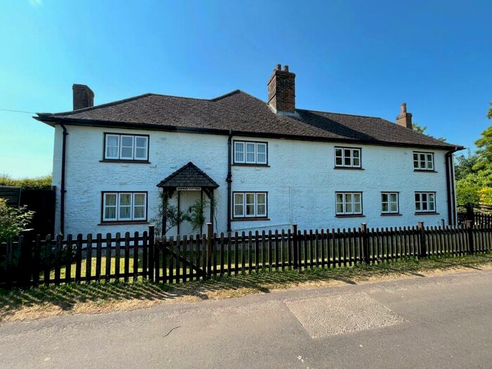 5 Bedroom Detached House To Rent In Steventon, Basingstoke, Hampshire, RG25