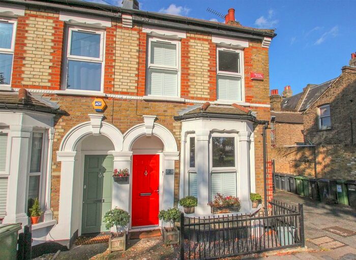 2 Bedroom End Of Terrace House To Rent In Aitken Road, London, SE6