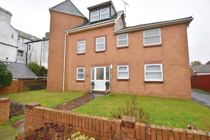 1 Bedroom Flat For Sale In St. Nicholas Road, Littlestone, New Romney, TN28
