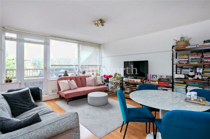 2 Bedroom Apartment To Rent In Reedham Close, London, N17