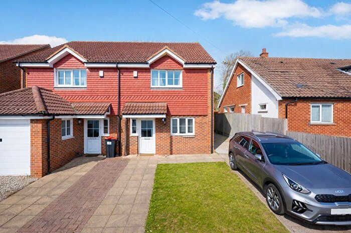5 Bedroom Semi-Detached House To Rent In Downs Road, Canterbury, CT2
