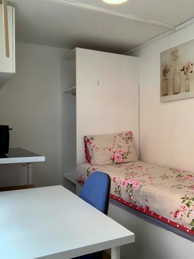 Studio To Rent In Cromwell Road, London, SW7