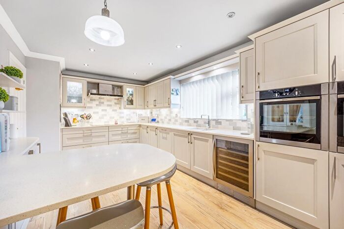 4 Bedroom Detached House For Sale In Viceroy Drive, Pinchbeck, Spalding, PE11