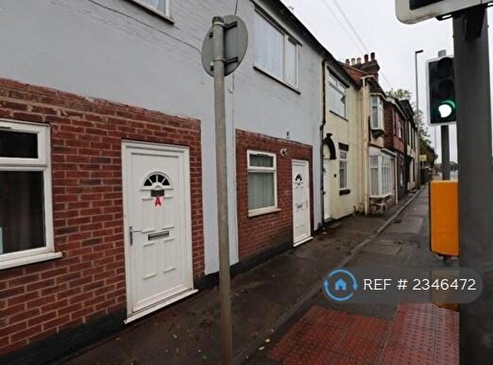 2 Bedroom Flat To Rent In Stone Road, Stoke-On-Trent, ST4