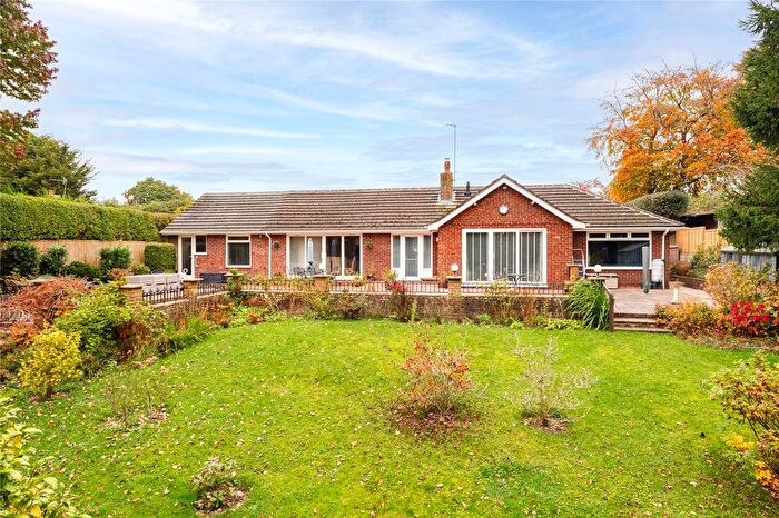 4 Bedroom Bungalow For Sale In Union Street, Flimwell, Wadhurst, East Sussex, TN5