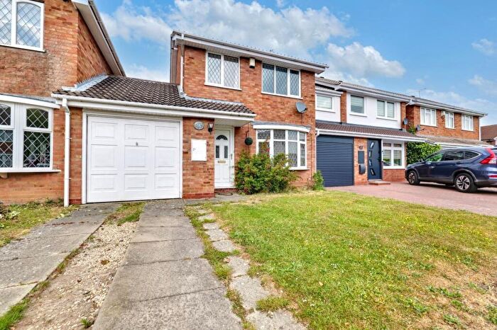 3 Bedroom Link Detached House For Sale In Brookshaw Way, Coventry, CV2