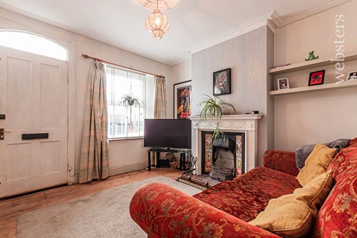2 Bedroom End Of Terrace House For Sale In Dover Street, Norwich, NR2