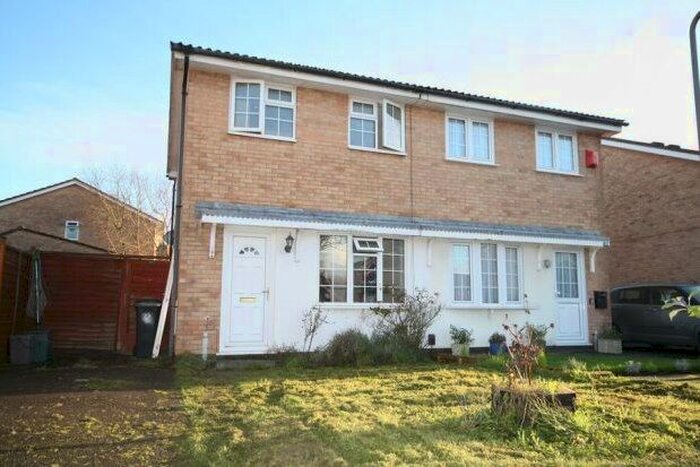 2 Bedroom Property To Rent In Homeleaze Road, Bristol, BS10