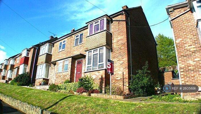 3 Bedroom Semi Detached House To Rent In Carnation Road, Rochester, ME2