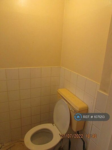 4 Bedroom Terraced House To Rent In Priestfield Road, Gillingham, ME7