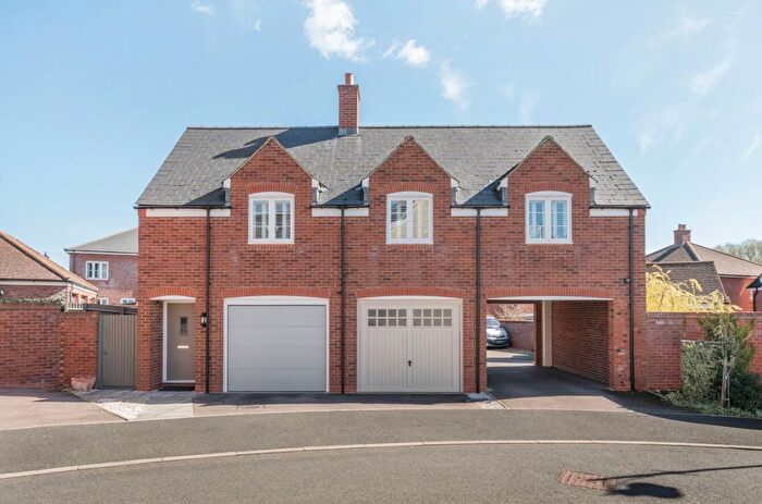 2 Bedroom Country House For Sale In Downham Close, Great Denham, MK40