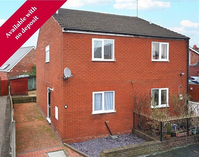 2 Bedroom Semi-Detached House To Rent In Offmore Road, Kidderminster, Worcestershire, DY10