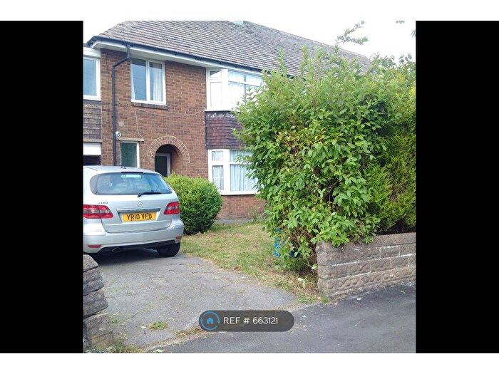 5 Bedroom Semi-Detached House To Rent In Hallam Grange Rise, Sheffield, S10