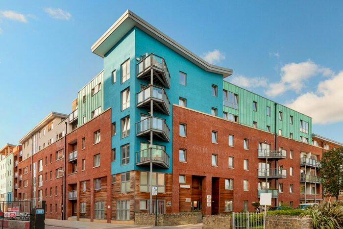 1 Bedroom Flat To Rent In Crown & Anchor House, Sweetman Place, Temple Quay, BS2