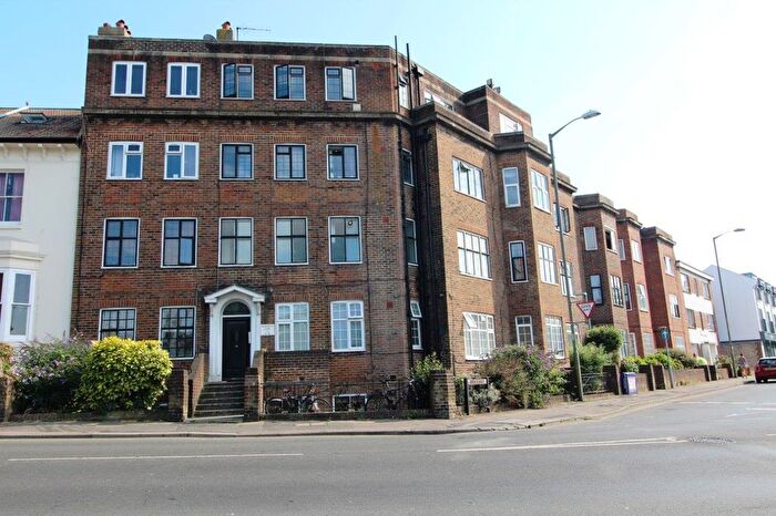 2 Bedroom Flat To Rent In Bath Street, Brighton, BN1