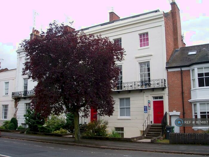 1 Bedroom Flat To Rent In Leam Terrace, Leamington Spa, CV31