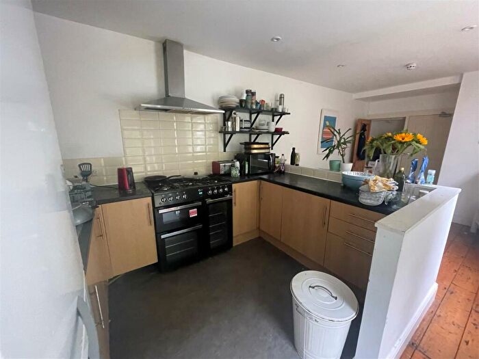 5 Bedroom House To Rent In Filton Avenue, Horfield, Bristol, BS7