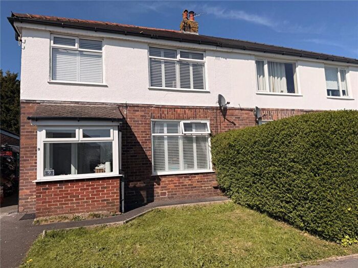 3 Bedroom Semi Detached House For Sale In Manor Drive, Kirkham, Preston, Lancashire, PR4