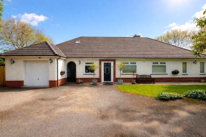 4 Bedroom Detached Bungalow For Sale In Dell Lane, Wirral, CH60