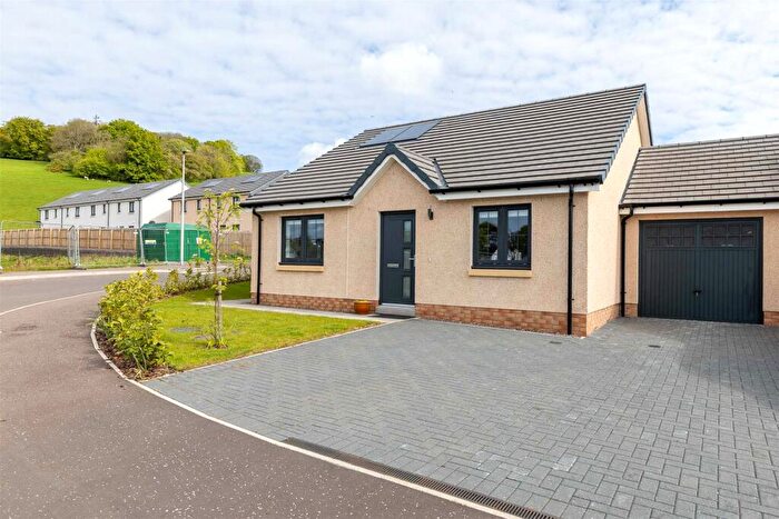 3 Bedroom Bungalow For Sale In Milquhanzie Way, Crieff, Perth And Kinross, PH7