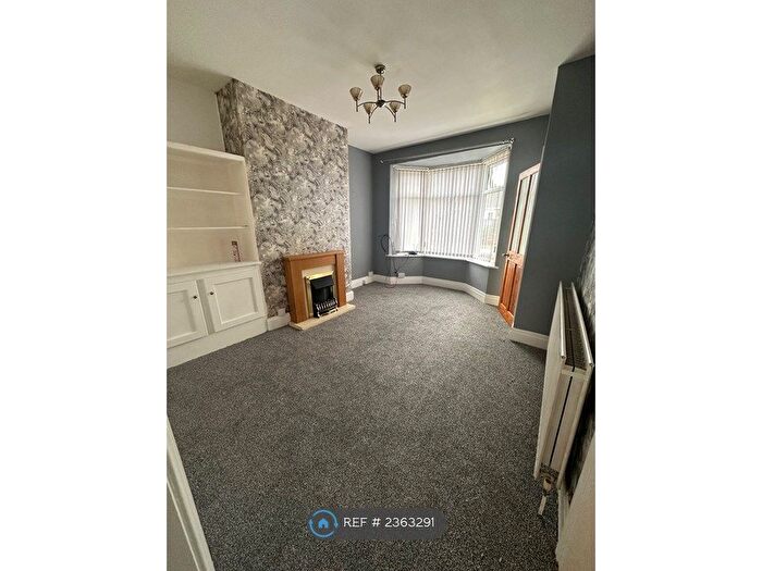 2 Bedroom Flat To Rent In Carlton Terrace, Blyth, NE24