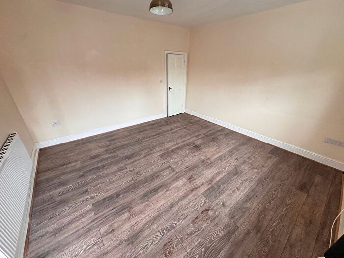 1 Bedroom Flat To Rent In Ashland Street, Penn Fields, Wolverhampton, WV3