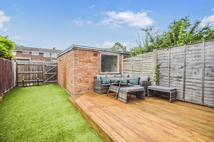 3 Bedroom Terraced House For Sale In Drake Close, Hartford, PE29