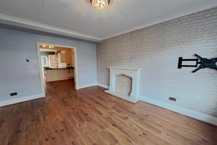 2 Bedroom Property To Rent In Farm Street, Manchester, M35