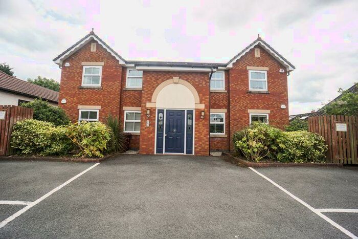 2 Bedroom Apartment To Rent In Austins Lane, Lostock, BL6