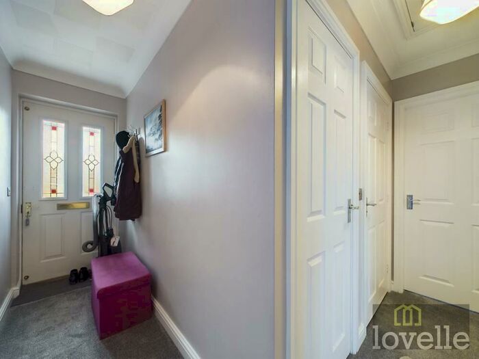 2 Bedroom Detached Bungalow For Sale In Marine Avenue, Sutton On Sea, LN12