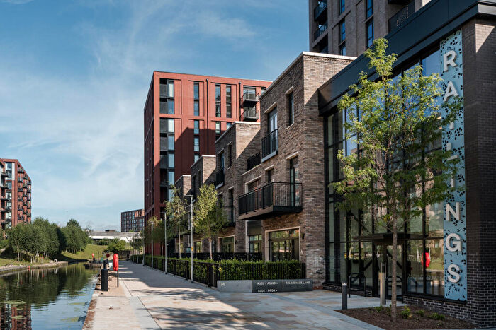 2 Bedroom Apartment For Sale In Railings, Middlewood Locks, M5